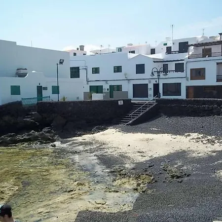 Arrieta Sleeps 4 Wifi 아파트 아리에타
