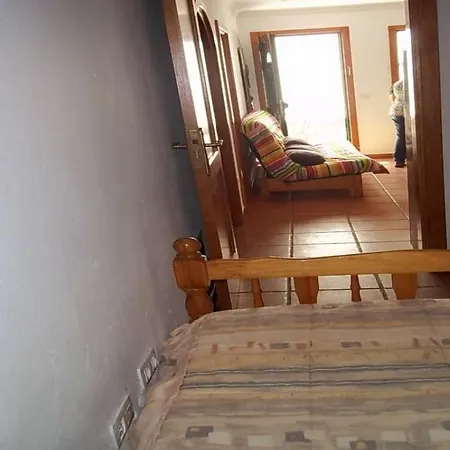 아파트 Arrieta Sleeps 4 Wifi 아리에타